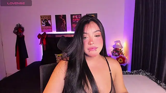 Snapshot of Mariana_Hasper_ chatting on December 17, 2025, 3:11 am Mariana Hasper online show from December 17, 2025, 3:11 am