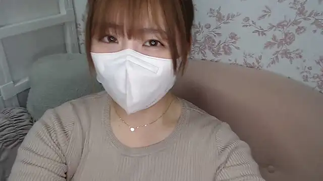 Snapshot of mei_hosina chatting on June 6, 2026, 3:50 pm mei hosina online show from June 6, 2026, 3:50 pm