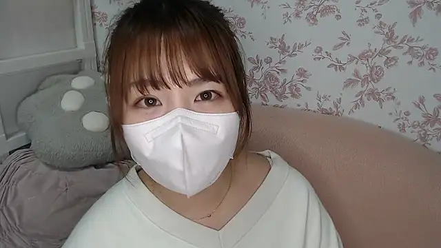 Snapshot of mei_hosina chatting on June 4, 2026, 3:06 pm mei hosina online show from June 4, 2026, 3:06 pm