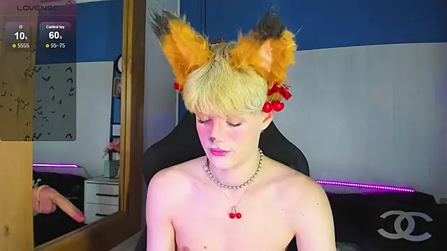 VladHellsing4 online show from November 29, 2025, 2:39 pm