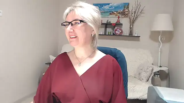 FleurMays online show from March 3, 2026, 4:30 am