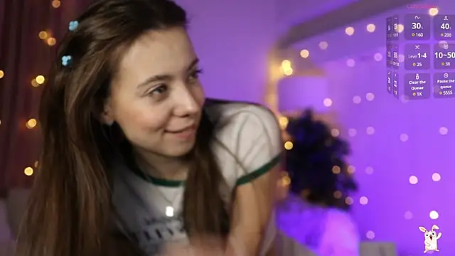 Snapshot of Goldy_Grace_ chatting on January 25, 2025, 11:44 am Goldy Grace  online show from January 25, 2025, 11:44 am