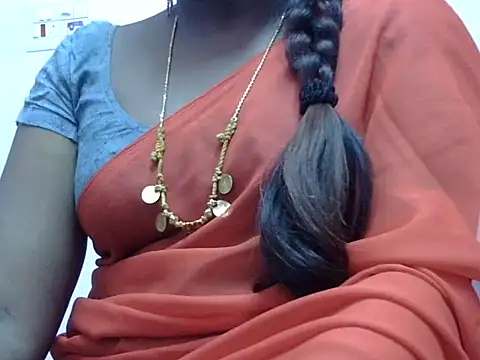 Hot akshara online show from October 31, 2025, 4:47 pm