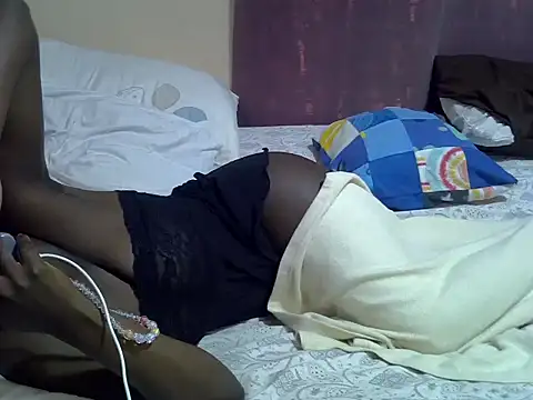 ebony sonya online show from November 25, 2025, 4:07 pm