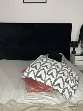 Nefera De Nile online show from March 18, 2025, 11:44 am