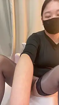 Snapshot of Nicole77-baby chatting on December 4, 2025, 4:06 pm Nicole77-baby online show from December 4, 2025, 4:06 pm