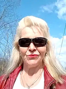 Snapshot of CassandraSandra44 chatting on March 20, 2025, 9:59 am CassandraSandra44 online show from March 20, 2025, 9:59 am