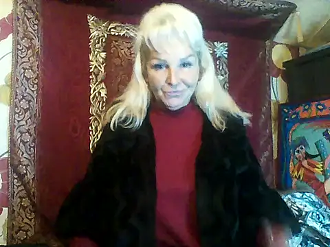 CassandraSandra44 online show from November 28, 2025, 6:30 pm
