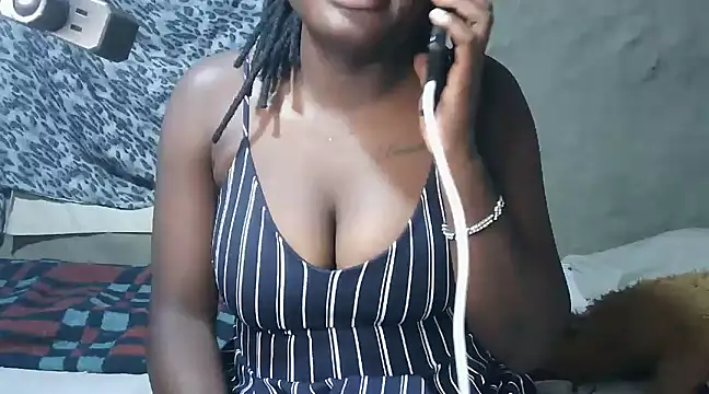 Snapshot of mdivah chatting on February 25, 2025, 4:25 pm mdivah online show from February 25, 2025, 4:25 pm