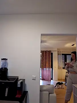 Jujuicy 97 online show from February 11, 2026, 10:59 am