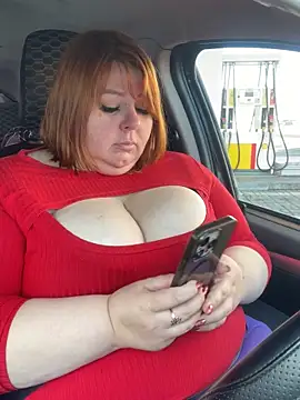 Snapshot of Tania-myr87_ZD chatting on February 13, 2026, 8:03 am Tania-myr87 ZD online show from February 13, 2026, 8:03 am