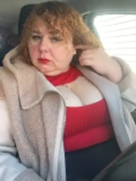 Snapshot of Tania-myr87_ZD chatting on March 2, 2026, 8:21 am Tania-myr87 ZD online show from March 2, 2026, 8:21 am