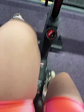 brooklynivy online show from February 13, 2026, 10:59 am