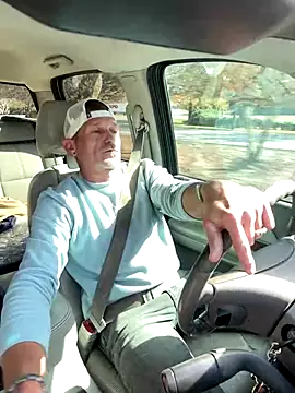 Snapshot of Pegasus0401 chatting on November 17, 2025, 6:12 pm Pegasus0401 online show from November 17, 2025, 6:12 pm