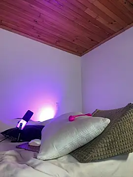 Snapshot of paula_perez09 chatting on February 3, 2025, 6:13 am paula perez09 online show from February 3, 2025, 6:13 am