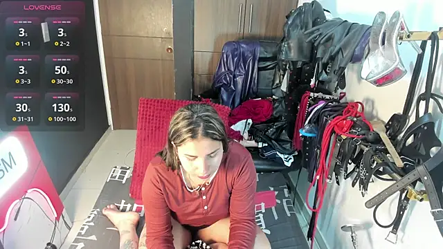 violet bdsmx online show from January 10, 2026, 8:26 pm