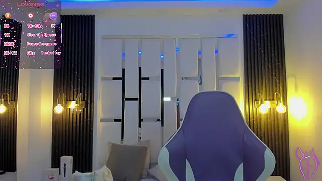 Snapshot of mia_schwarz chatting on November 21, 2025, 11:53 am mia schwarz online show from November 21, 2025, 11:53 am