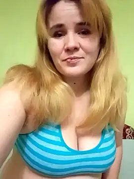 Snapshot of SannyMILF chatting on December 8, 2024, 1:25 pm SannyMILF online show from December 8, 2024, 1:25 pm