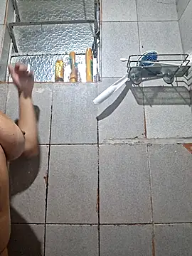 Snapshot of Sweet-diamondxxx chatting on February 4, 2026, 8:59 pm Sweet-diamondxxx online show from February 4, 2026, 8:59 pm