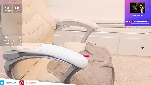 AniaGray online show from December 29, 2024, 9:39 am