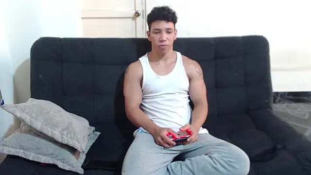 ethan noir online show from September 12, 2025, 4:40 pm