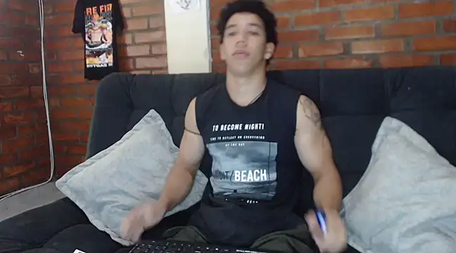 ethan noir online show from January 4, 2025, 8:59 pm