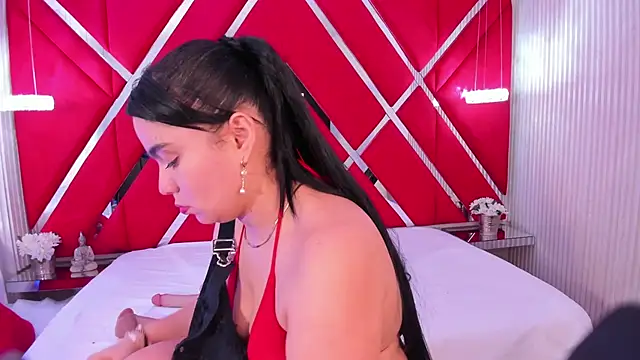 SusanCouper online show from October 23, 2025, 10:41 pm