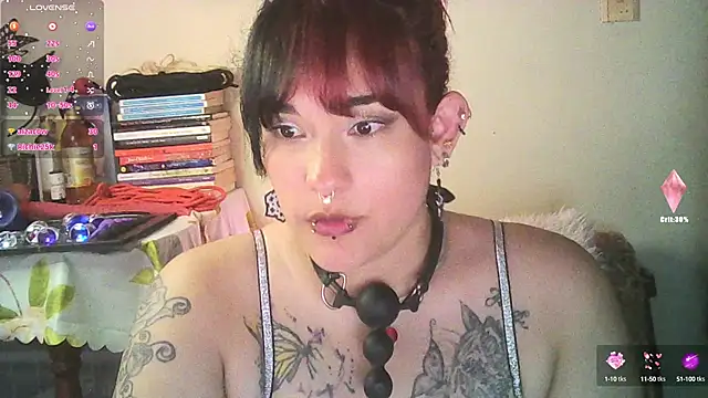 Snapshot of Ruby_Skywalker_ chatting on January 21, 2025, 5:16 am Ruby Skywalker online show from January 21, 2025, 5:16 am