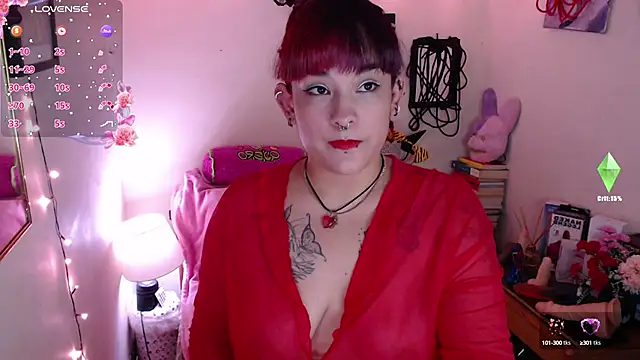 Snapshot of Ruby_Skywalker_ chatting on March 12, 2025, 8:09 pm Ruby Skywalker online show from March 12, 2025, 8:09 pm