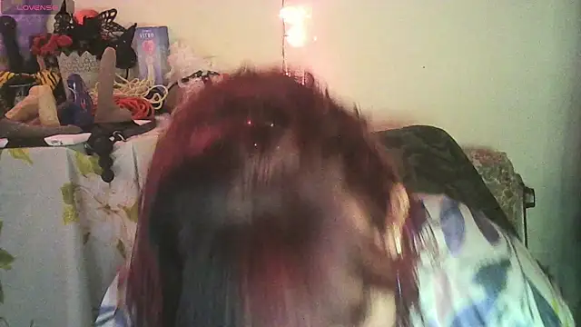 Snapshot of Ruby_Skywalker_ chatting on January 24, 2025, 2:28 am Ruby Skywalker online show from January 24, 2025, 2:28 am