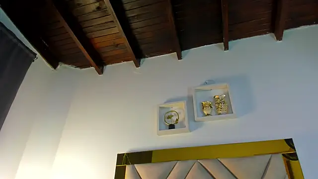 Snapshot of ariana-martins chatting on November 23, 2025, 4:00 am ariana-martins online show from November 23, 2025, 4:00 am