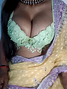 Snapshot of Savita_hotmom chatting on February 28, 2025, 1:47 am Savita hotmom online show from February 28, 2025, 1:47 am