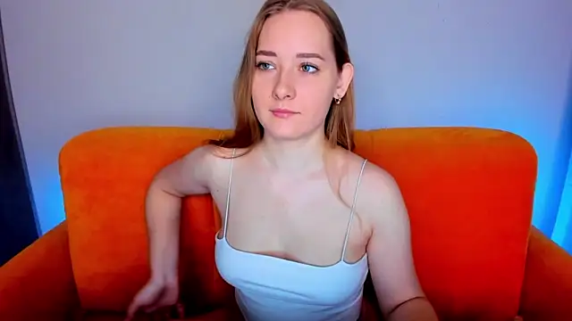 Snapshot of AlinaVice chatting on March 11, 2025, 1:16 am AlinaVice online show from March 11, 2025, 1:16 am