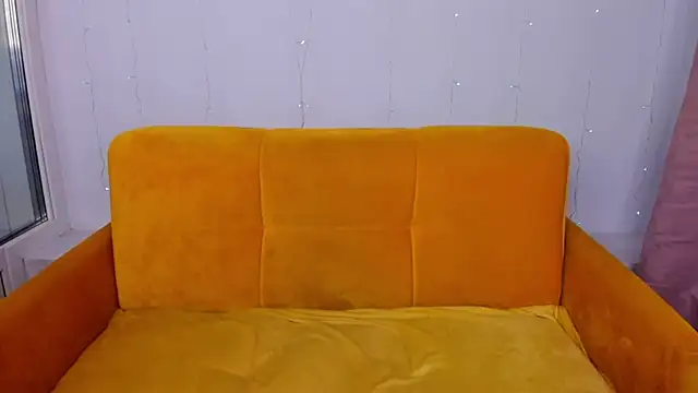 Snapshot of AlinaVice chatting on February 28, 2025, 1:37 am AlinaVice online show from February 28, 2025, 1:37 am
