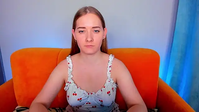 Snapshot of AlinaVice chatting on February 27, 2025, 7:51 am AlinaVice online show from February 27, 2025, 7:51 am
