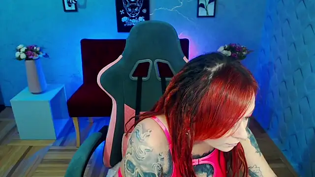 Miss-Tattoo online show from March 21, 2025, 3:13 pm