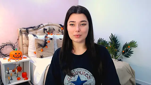  Sun Shy  online show from November 4, 2025, 1:26 pm