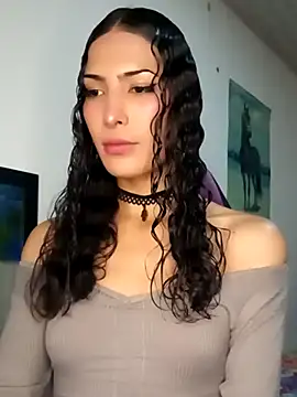 Snapshot of Lanna_hott_ chatting on January 11, 2026, 7:43 pm Lanna hott online show from January 11, 2026, 7:43 pm