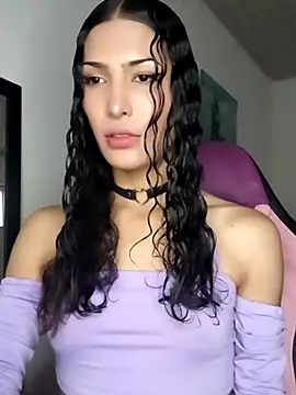 Snapshot of Lanna_hott_ chatting on February 26, 2026, 8:31 pm Lanna hott online show from February 26, 2026, 8:31 pm