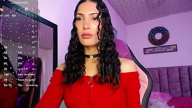 Snapshot of Lanna_hott_ chatting on January 31, 2026, 7:56 pm Lanna hott online show from January 31, 2026, 7:56 pm