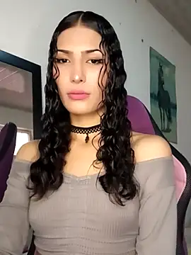 Snapshot of Lanna_hott_ chatting on March 1, 2026, 7:58 pm Lanna hott online show from March 1, 2026, 7:58 pm