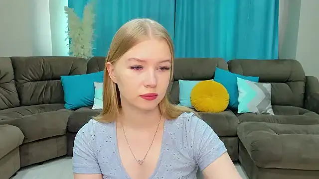 shy  lady online show from February 21, 2025, 11:33 am