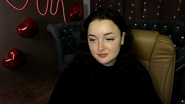Snapshot of GloriNichols chatting on February 19, 2025, 6:55 am GloriNichols online show from February 19, 2025, 6:55 am