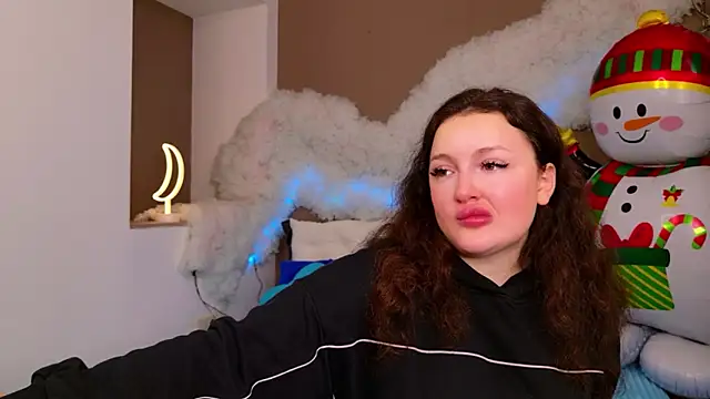 GloriNichols online show from December 3, 2025, 6:14 am