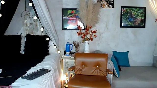 Kyara Queen online show from March 16, 2025, 6:34 pm