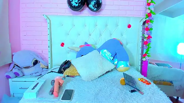 Snapshot of Melissa_walker_ chatting on October 18, 2025, 12:07 pm Melissa walker online show from October 18, 2025, 12:07 pm