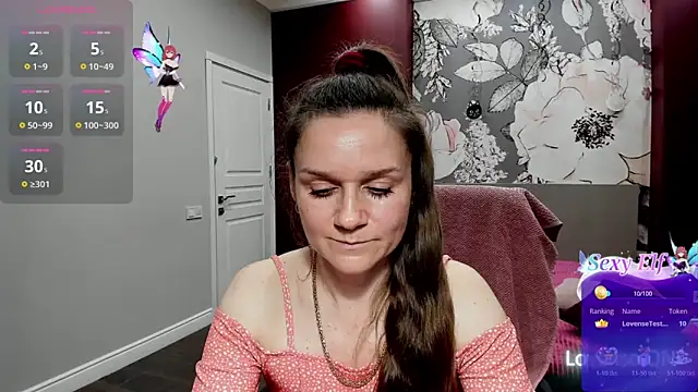 Snapshot of AriaGray chatting on February 12, 2026, 3:01 pm AriaGray online show from February 12, 2026, 3:01 pm