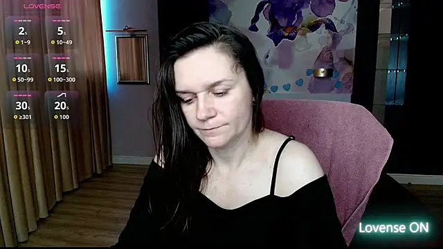 Snapshot of AriaGray chatting on March 4, 2026, 7:16 am AriaGray online show from March 4, 2026, 7:16 am