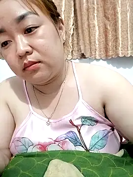 VyOanh2K online show from November 21, 2025, 3:44 pm