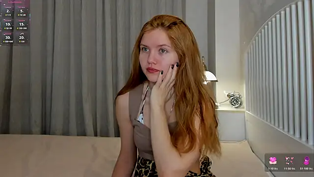 Snapshot of Eva__Lewis chatting on February 17, 2026, 2:53 am Eva Lewis online show from February 17, 2026, 2:53 am